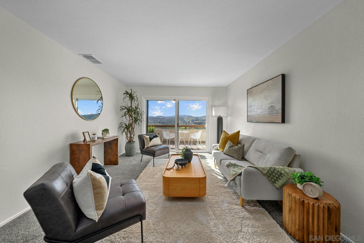 31940 DEL CIELO ESTE UNIT D5, Bonsall, CA 92003 Condominium For Sale