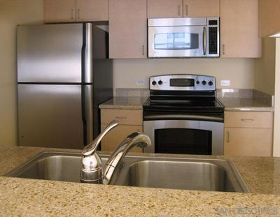 425 W BEECH ST UNIT 1154, San Diego, CA 92101, photo 3 of 5
