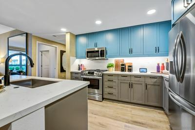 635 ROBINSON AVE APT 201, San Diego, CA 92103, photo 4 of 5
