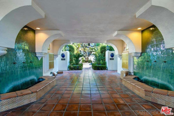 1318 N CRESCENT HEIGHTS BLVD APT 204, WEST HOLLYWOOD, CA 90046 - Image 1