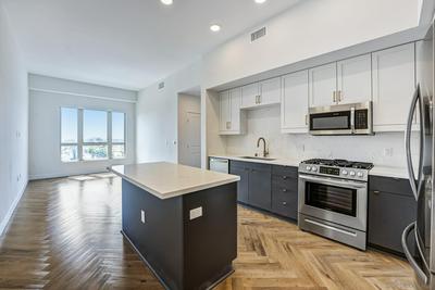 635 ROBINSON AVE APT 429, San Diego, CA 92103, photo 3 of 5