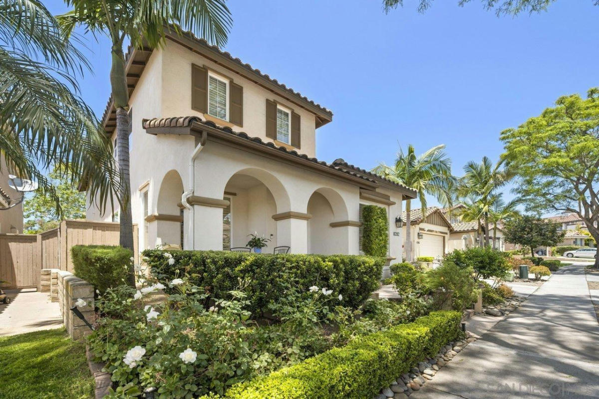 8282 TORREY GARDENS PL, SAN DIEGO, CA 92129 Single Family Residence For