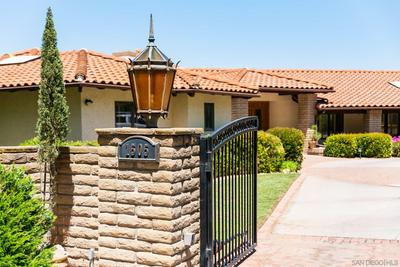 1505 LA PLAZA DR, San Marcos, CA 92078, photo 4 of 5