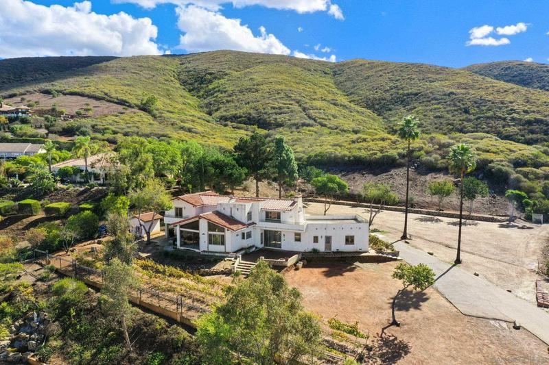 1250 VISTA COLINA DR, San Marcos, CA 92078, photo 1 of 5