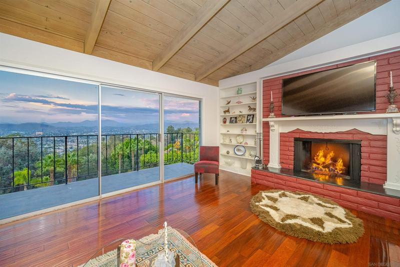 10360 BONNIE LN, La Mesa, CA 91941, photo 1 of 5