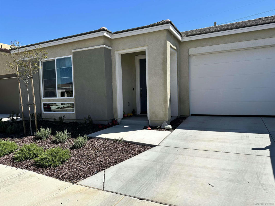 1597 VILLAGE GREEN WAY, Beaumont, CA 92223 Single Family Residence For