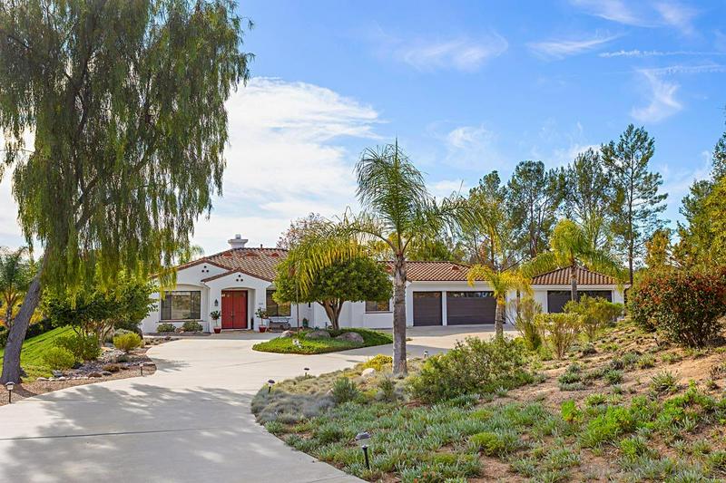 3120 KNOTTWOOD WAY, Fallbrook, CA 92028, photo 1 of 3