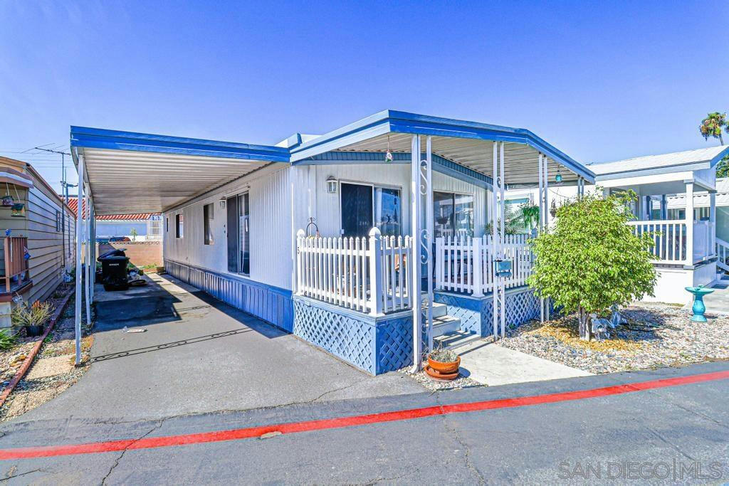 1801 E COLLINS AVE TRLR 5  