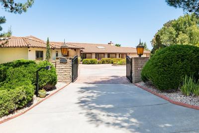 1505 LA PLAZA DR, San Marcos, CA 92078, photo 3 of 5