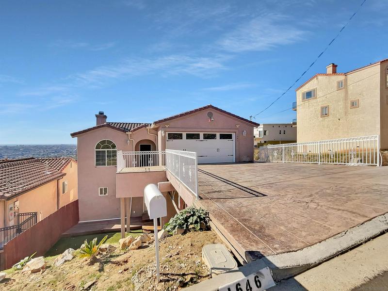 1646 RAMONA AVE, Spring Valley, CA 91977, photo 1 of 5